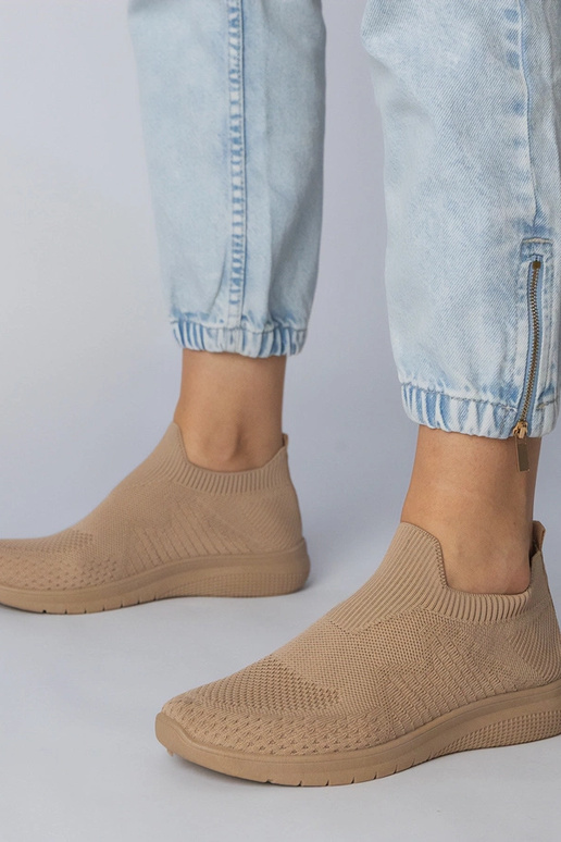 Zandkleurige sportschoenen met...