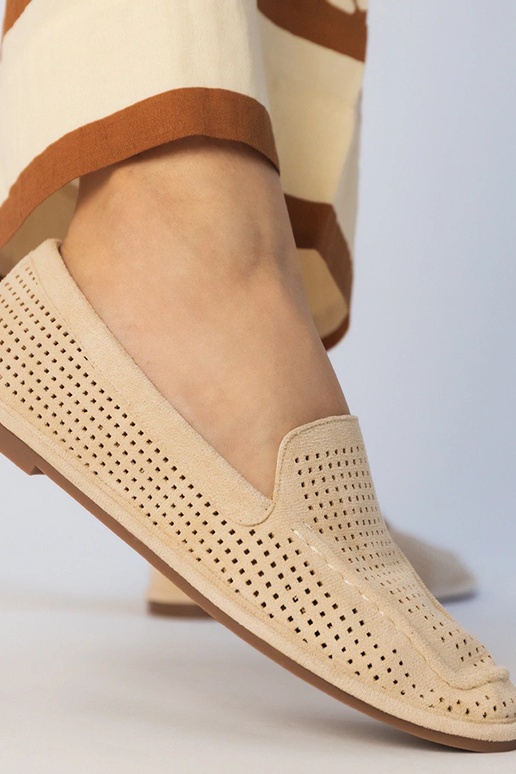 Karamelkleurige geperforeerde...