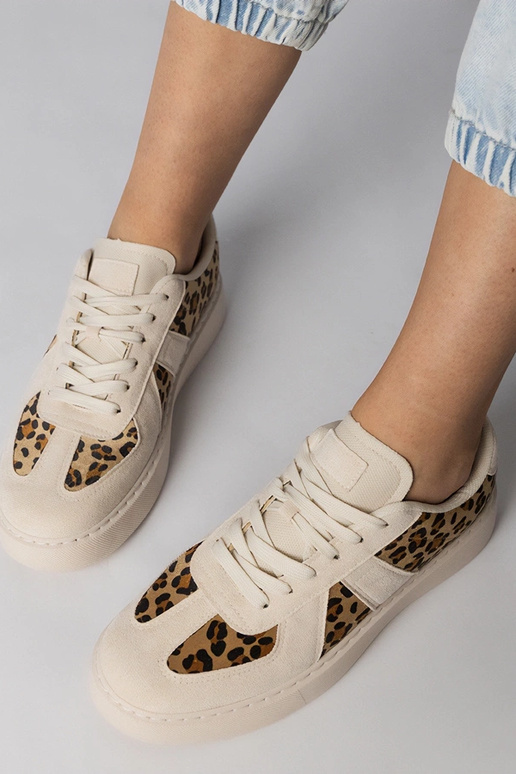 Zandkleurige dames sportschoenen met...