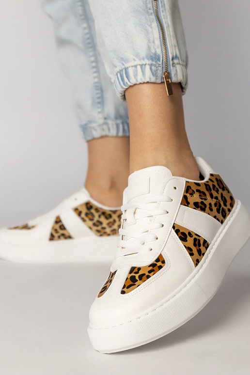 Witte dames sportschoenen met...