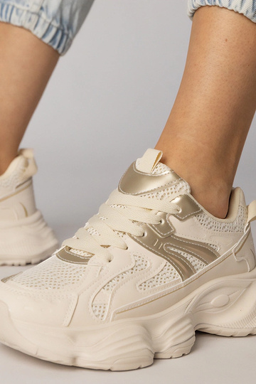 Baskets de sport sable pour femmes avec insert doré, « Sandra »