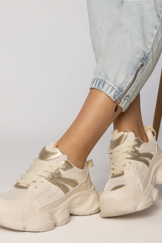 Baskets de sport sable pour femmes...