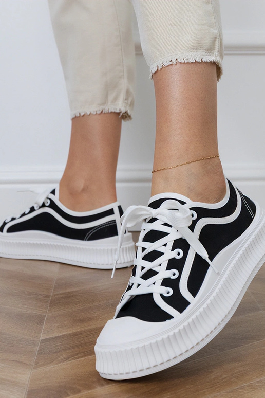 Baskets noires à plateforme pour...