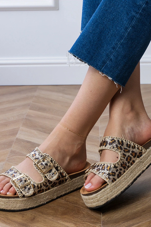 Espadrilles brillantes à motif... Espadrilles brillantes à motif...