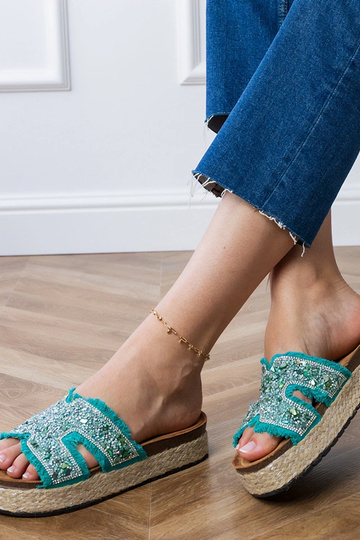 Espadrilles vertes avec zircons et pierres Najros