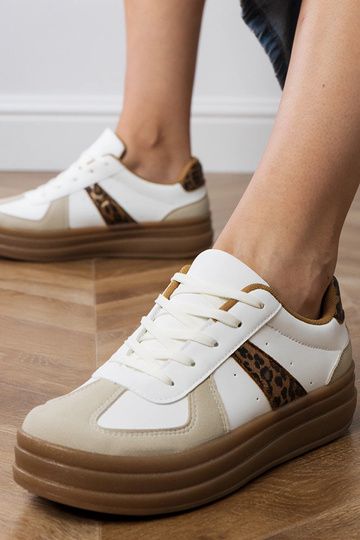 Schoenen met panterprint voor vrouwen op een platform, "Serila" 2