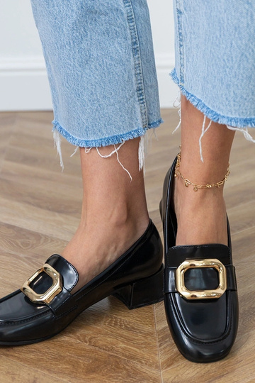 Chaussures à mi-hauteur noires pour femmes à petit talon avec décoration dorée Mareda