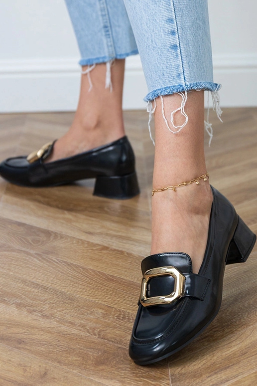 Zwarte dames instappers op lage hak...