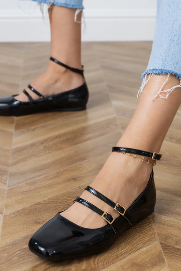 Ballerines vernies noires avec boucles Valos 2