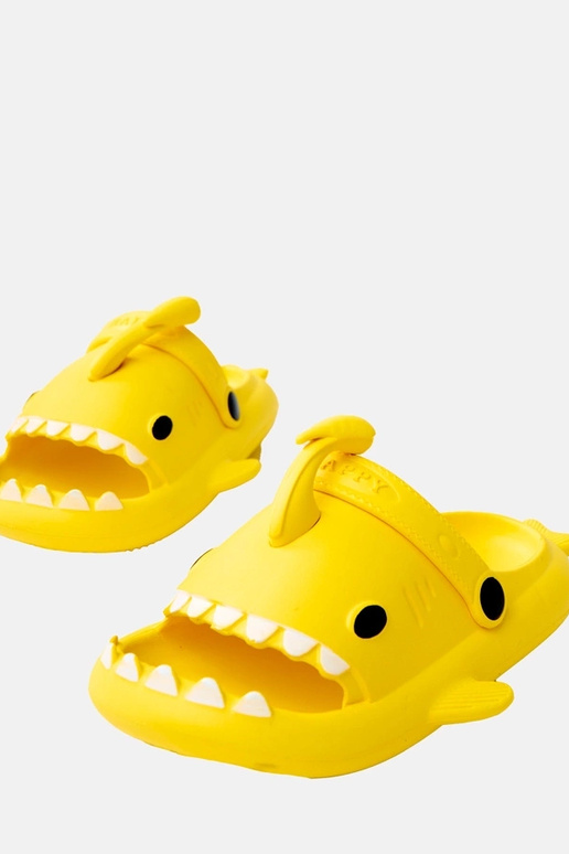 Gele kinderslippers met haai-motieven... Gele kinderslippers met haai-motieven...