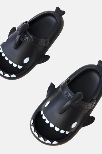 Chaussons pour enfants noirs avec motifs de requins Tossi 2