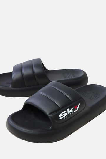 Chaussons en caoutchouc... 2