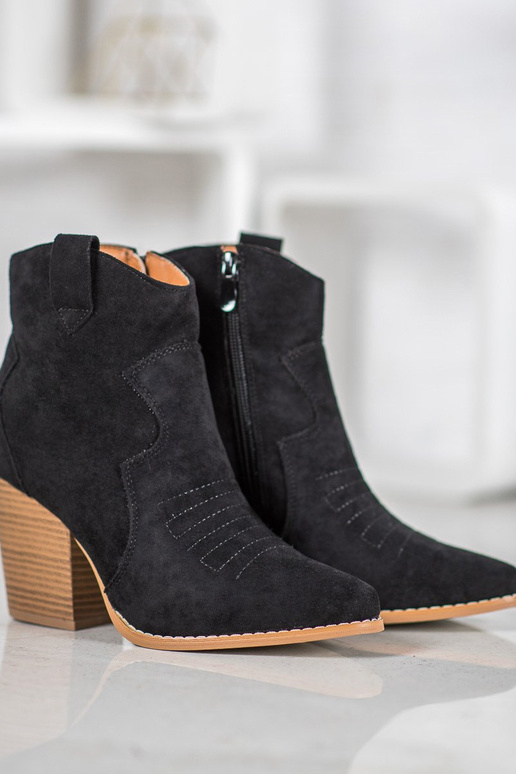 Bottines de style cowboy avec talons