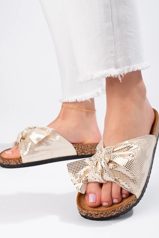 Bequeme Hausschuhe mit Band Shelovet