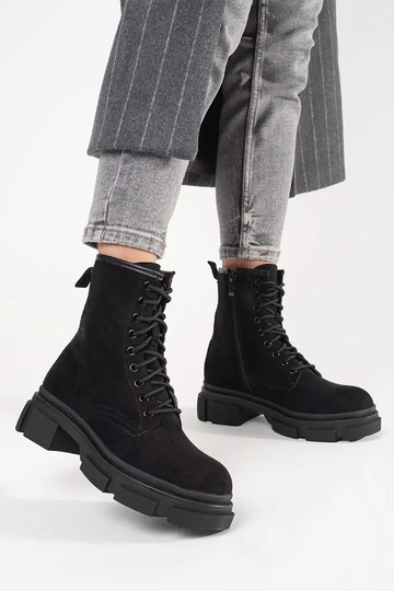 Bottines en daim noires 2