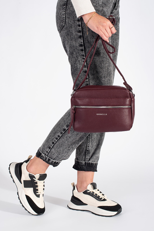 Baskets pour femmes, noires et beiges Baskets pour femmes, noires et beiges