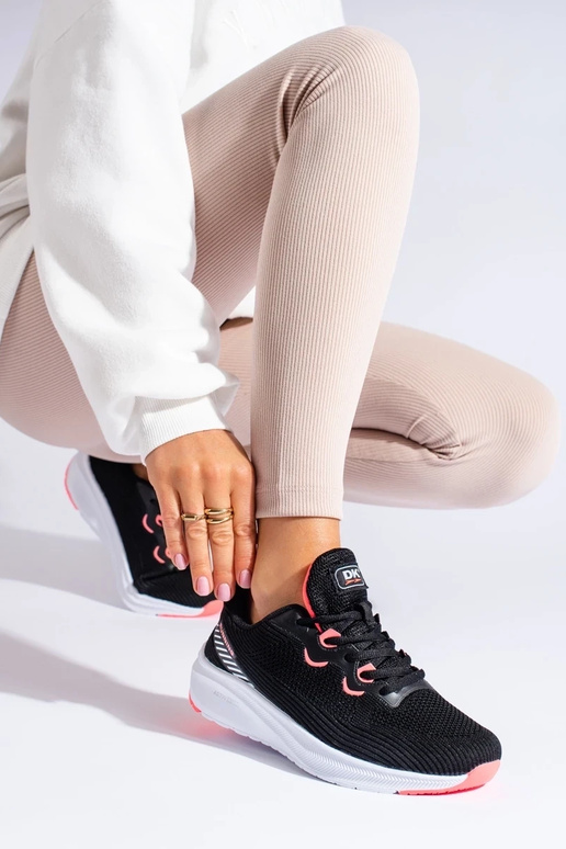 Sportschuhe im DK-Stil