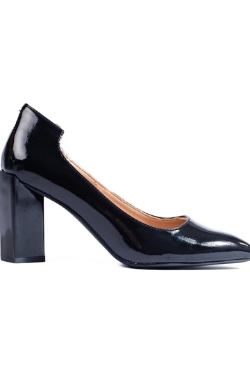 Chaussures à talons...