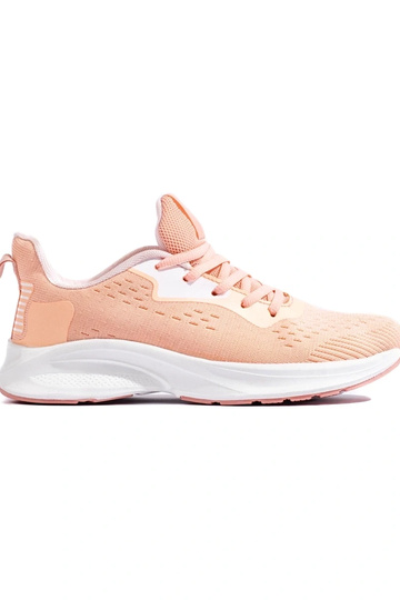 met riemen sportschoenen...