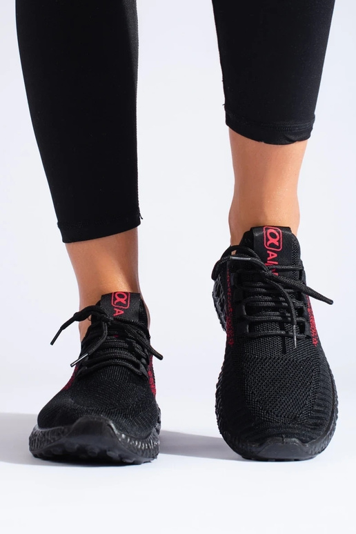 Sportliche Schuhe von Shelovet in...