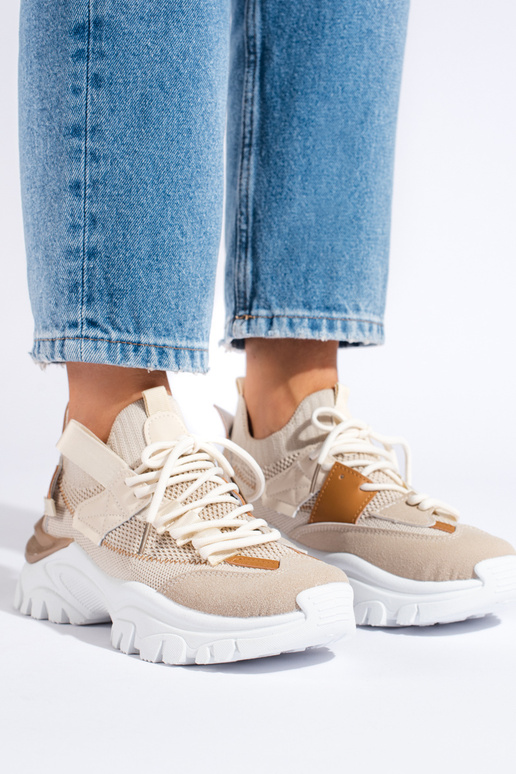 mit Schnürsenkeln Sneakers Modell...