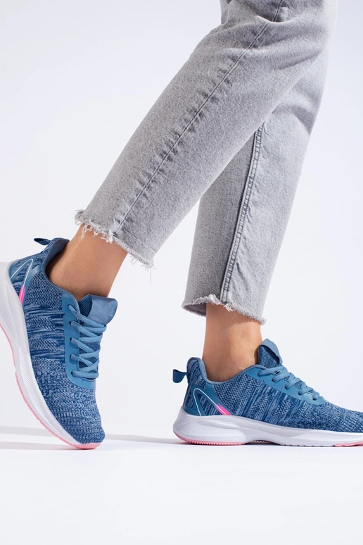 Sportliche Schuhe von Shelovet