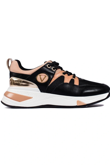 Sneakers Modell Schuhe...