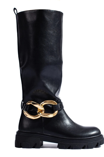 Schwarze Schuhe mit hohen...