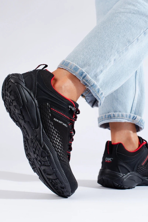 Chaussures de trekking sur semelle...