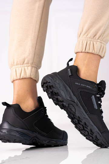 Bottes de trekking noires... 2