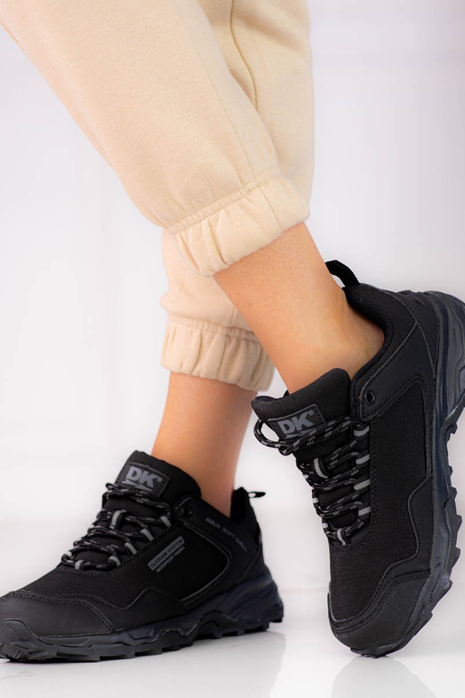 Schwarze wasserdichte Trekking-Schuhe DK Schwarze wasserdichte Trekking-Schuhe DK