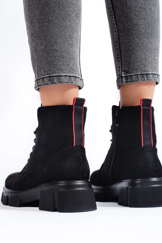 Damen-Schnürstiefel aus leichtem... Damen-Schnürstiefel aus leichtem...