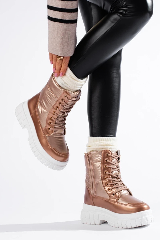 goudkleurige dames snowboots met veters goudkleurige dames snowboots met veters