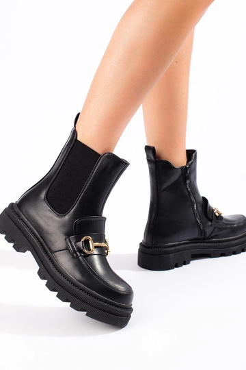 zwarte schoenen... 2