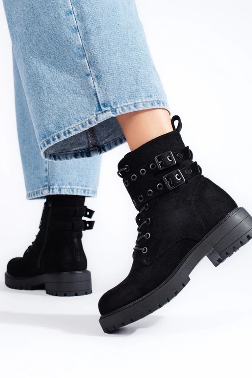 damesschoenen met gespen en veters damesschoenen met gespen en veters