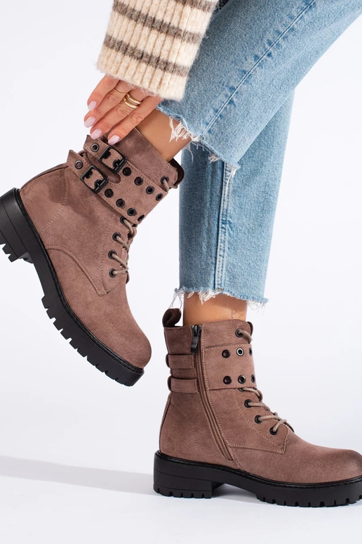 bottines femme à lacets beige foncé... bottines femme à lacets beige foncé...