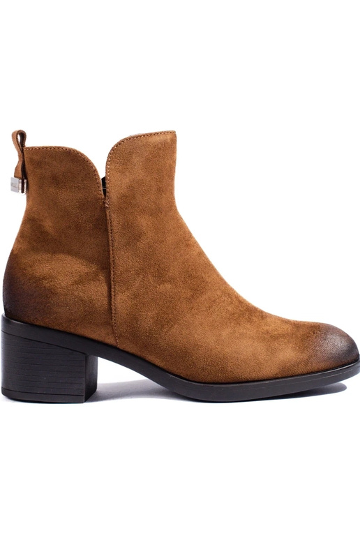 chaussures pour femmes marron sur un...