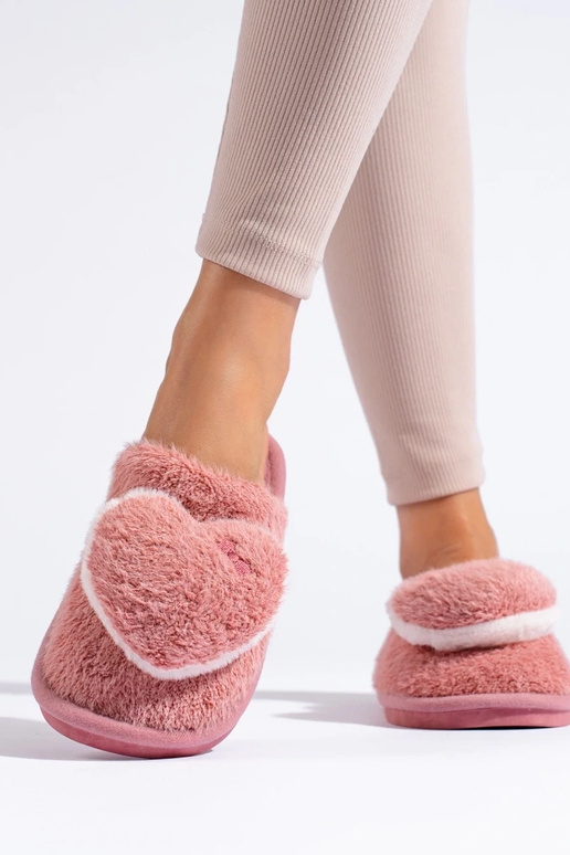 roze damespantoffels met hartjes...