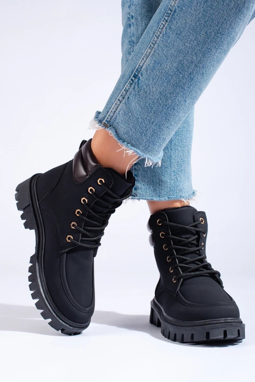 bottes noires bottes noires