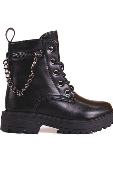 schwarze Schuhe für Mädchen...