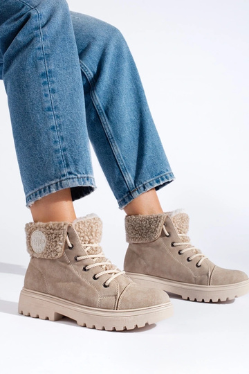 Bottes fourrées beige pour... 2