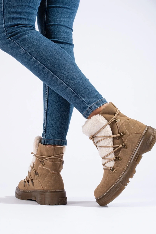 bruine dames snowboots met schapenvacht