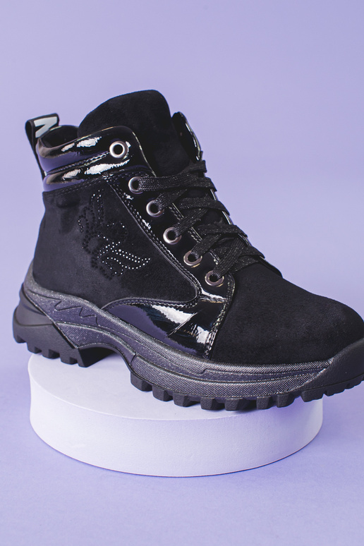 schwarze Schuhe für Mädchen mit... schwarze Schuhe für Mädchen mit...