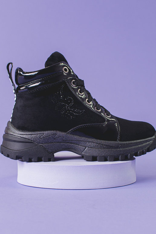 chaussures noires pour filles sur une... chaussures noires pour filles sur une...