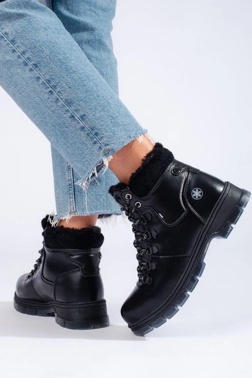 bottes noires en cuir écologique bottes noires en cuir écologique