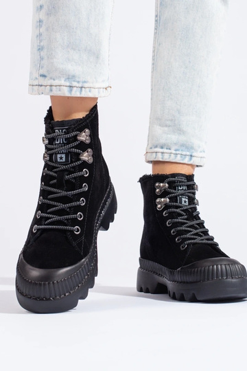 bottes noires avec... 2
