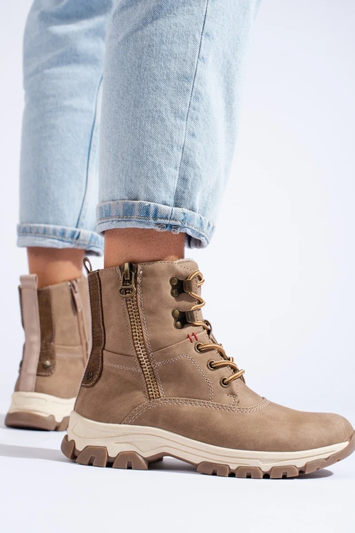 Schnürstiefelette mit dekorativem... Schnürstiefelette mit dekorativem...