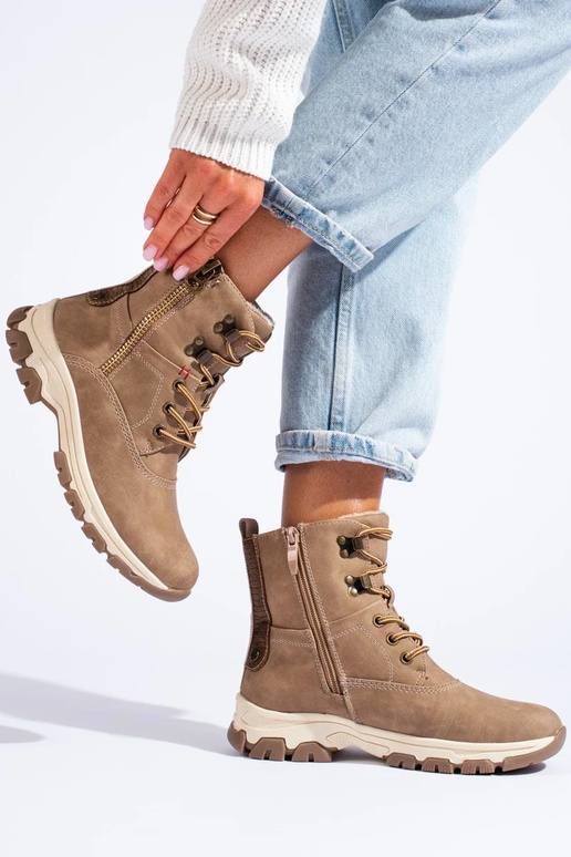 bottines à lacets avec fermeture... bottines à lacets avec fermeture...