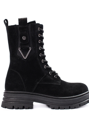 Chaussures hautes pour...