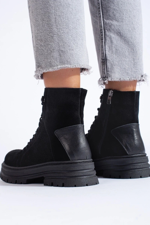 bottes noires en cuir naturel